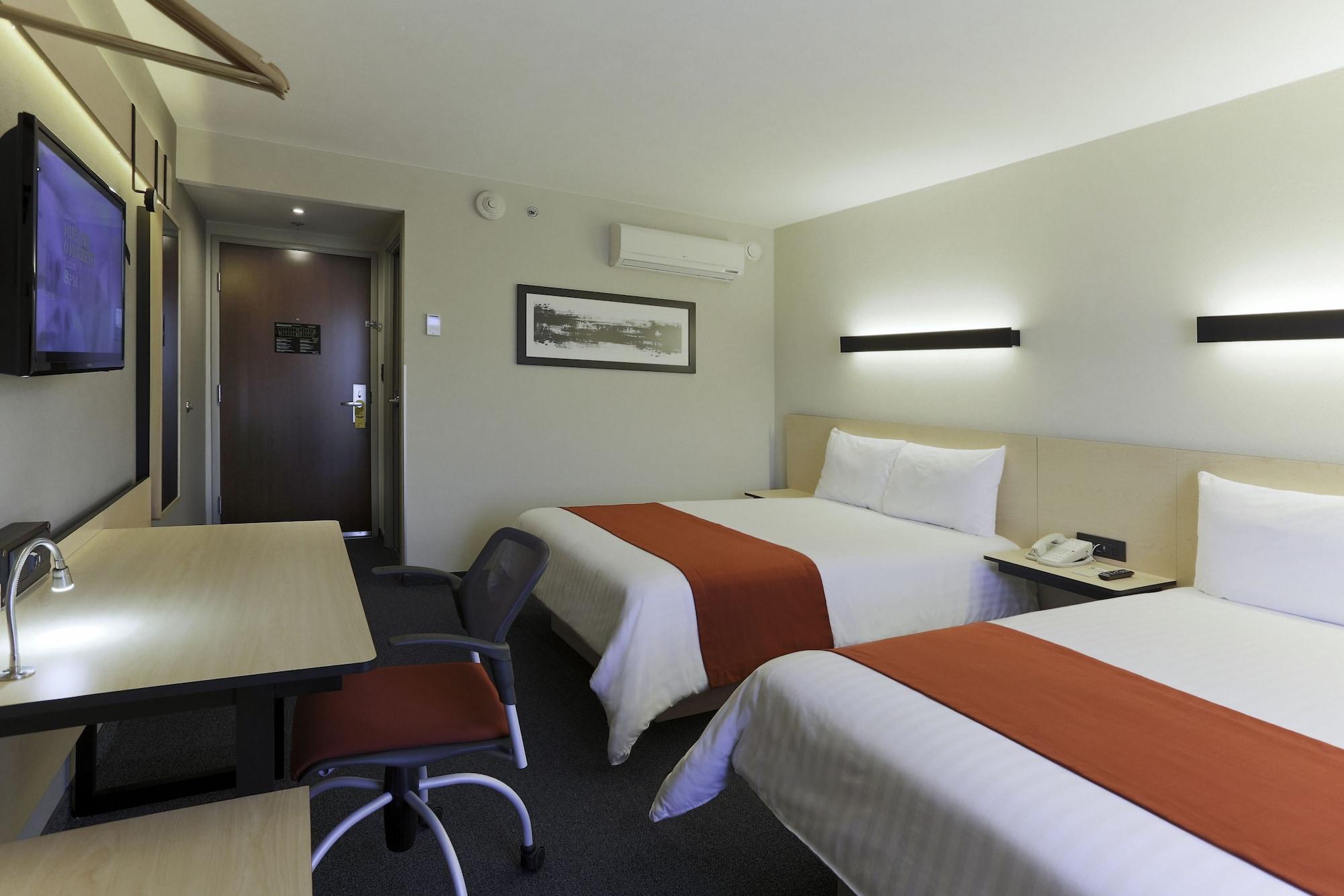 City Express Plus By Marriott Guadalajara Expo Hotel Exterior photo